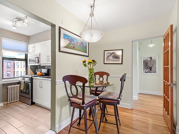 3rd image of 21544 47th Ave APT 3E