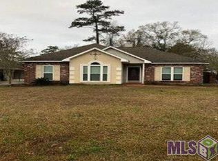 7401 Fox Run, Denham Springs, LA 70706