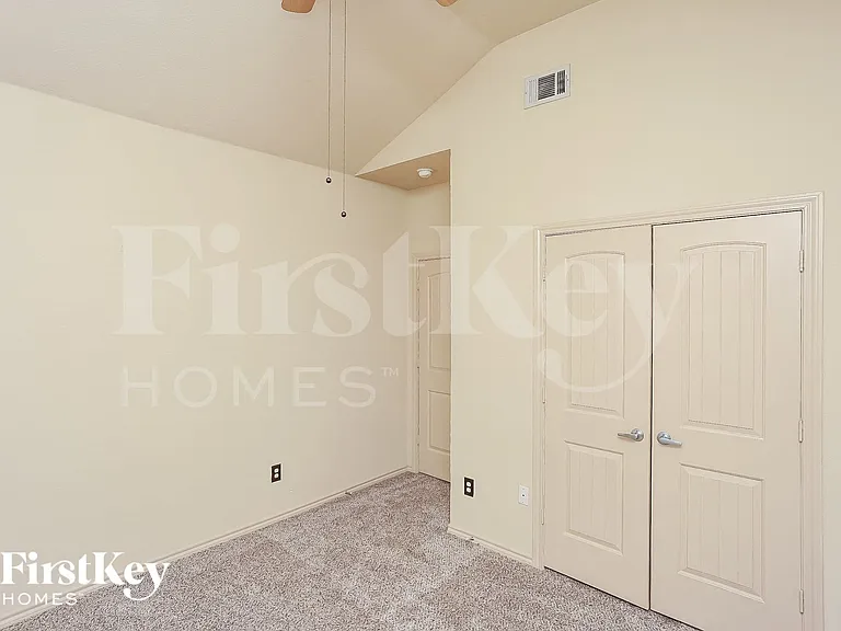 14413 Artesia Ct — Photo 10