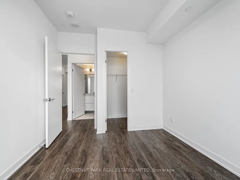 2 David Eyer Rd #1221 — Photo 20