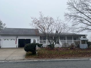 119 Gervais St, Coventry, RI 02816