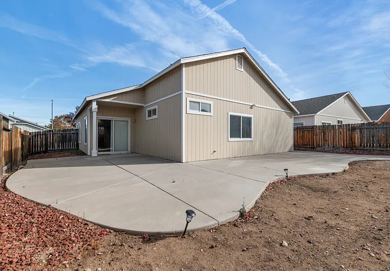 9435 Stoney Creek Way — Photo 17