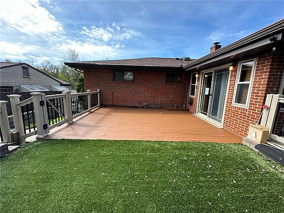 4th image of 524 Dunn Dr