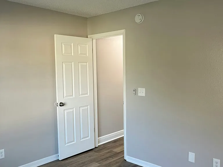 5114 Sunridge Palms Dr — Photo 18