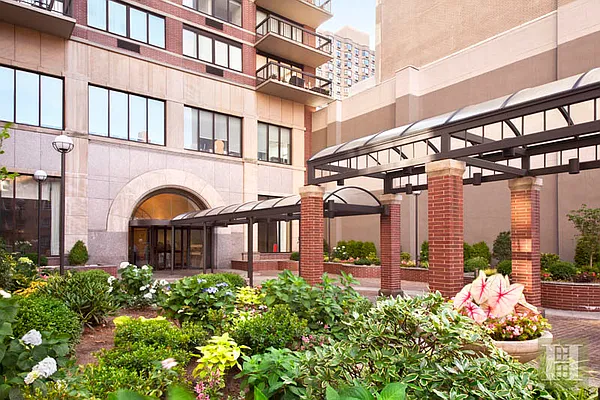 Sold by Halstead Real Estate | media 12