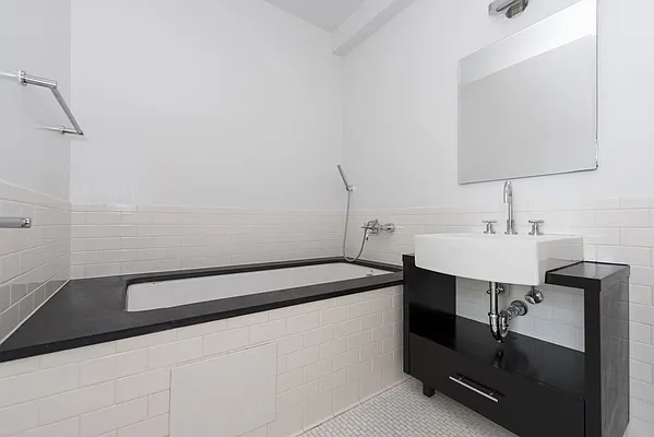 Rented by Two Trees | media 15