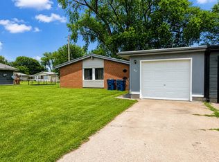 142 Taft Ct, Salina, KS 67401