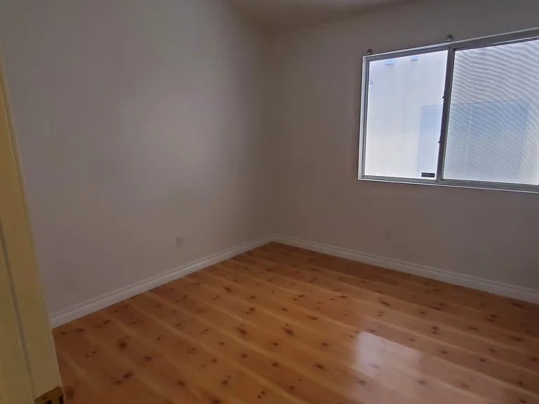 8909 Colorful Pines Ave — Photo 15