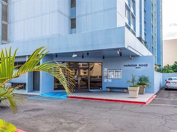 4th image of 3045 Ala Napuaa Pl APT 314