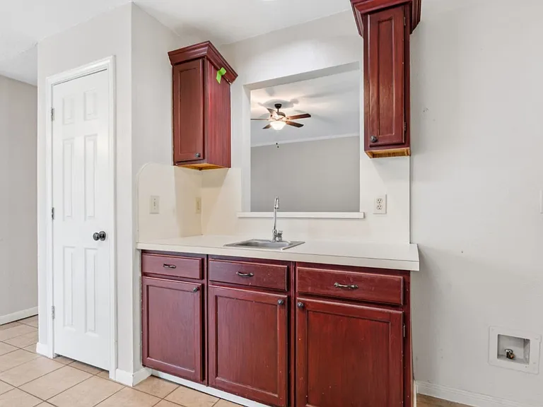 1305 Minter Rd — Photo 12