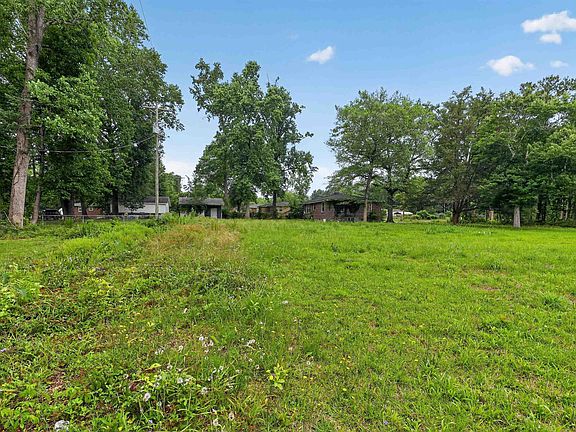 4th image of 1134 Lee Cir