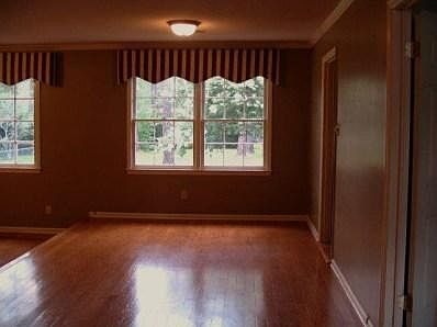 3rd image of 2108 Westfield Dr