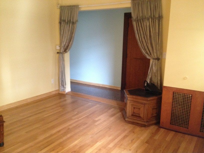 1st image of 692 Leonard St APT 1