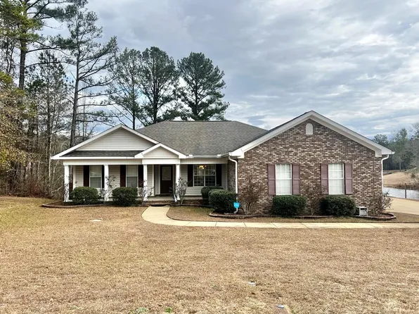 104 Creek Stand Rd, Troy, AL 36081