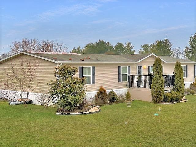 1st image of 423 Hawthorne Dr