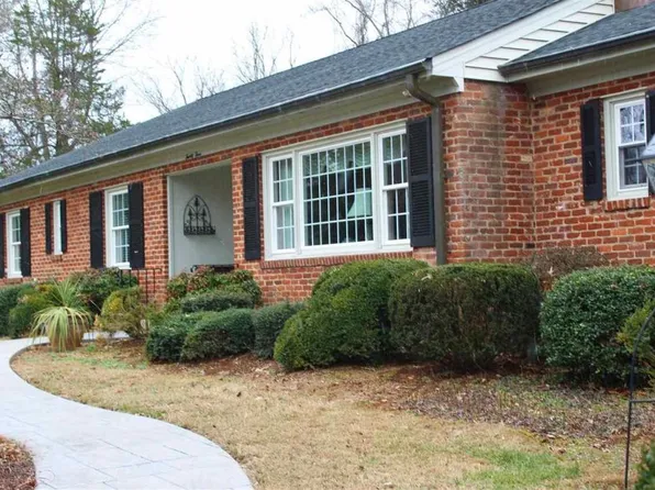 23 Orchard Rd, Charlottesville, VA 22903