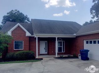 111 Pine Grove Dr, Troy, AL 36081