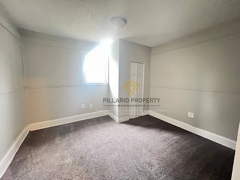 3655 N Kenwood Ave — Photo 11