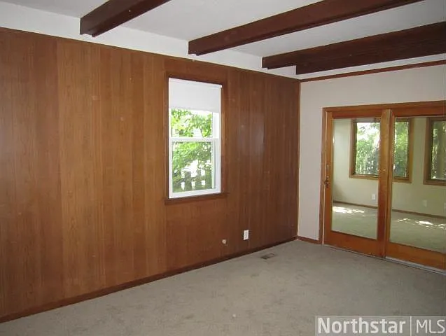 4 bed, 1800 sqft, $2,380 — Photo 3