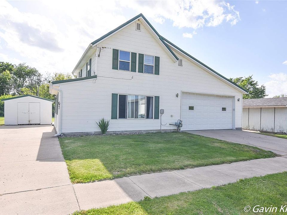 1st image of 671 Coakley Ave