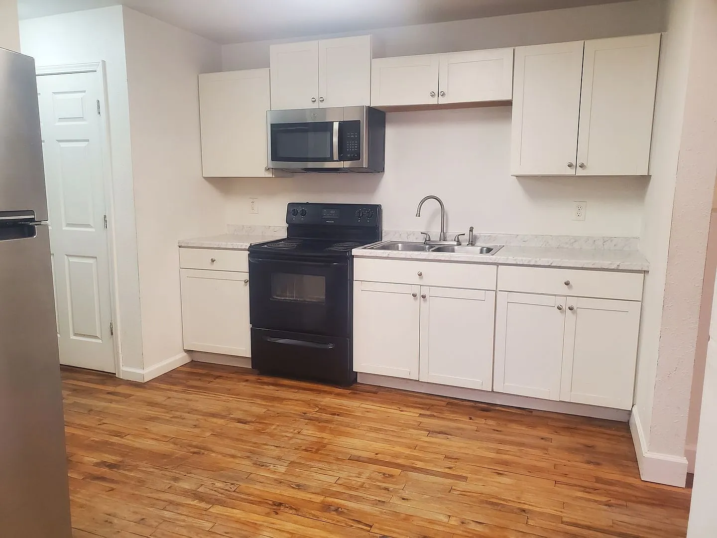 1603 Gunter St — Photo 1