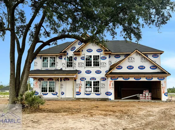 107 Cloverfield Dr SE, Allenhurst, GA 31301