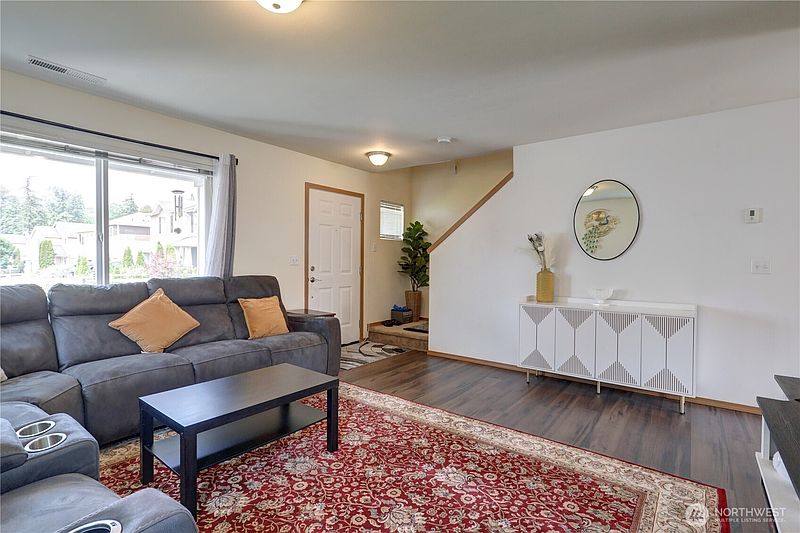 4th image of 29704 SE 217th pl se