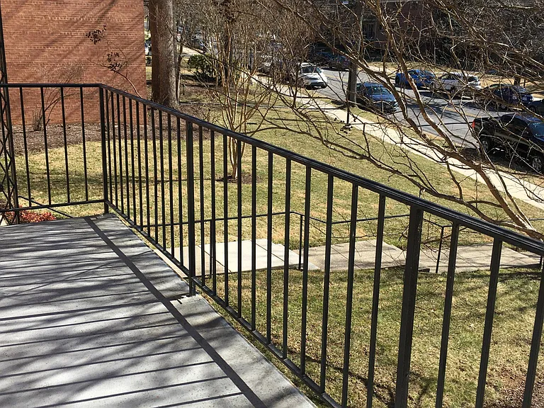 10620 Weymouth St #101 — Photo 8