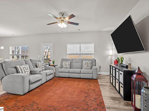 5th image of 113 McFarlin St