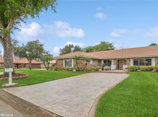 838 NW 107th Ln, Coral Springs, FL 33071