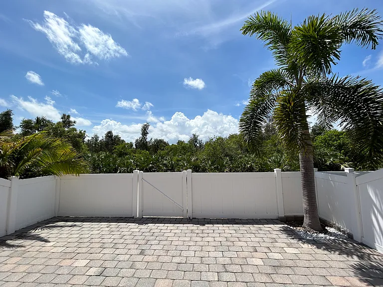 1160 Luminary Cir #105 — Photo 13