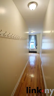 Rented by Link NY Realty | media 43