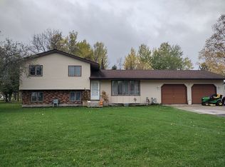 2202 3rd Ave E, International Falls, MN 56649