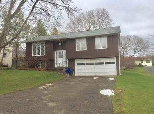 1130 Ivon Ave, Endicott, NY 13760