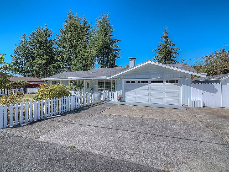 1st image of 17905 9th Ave NE