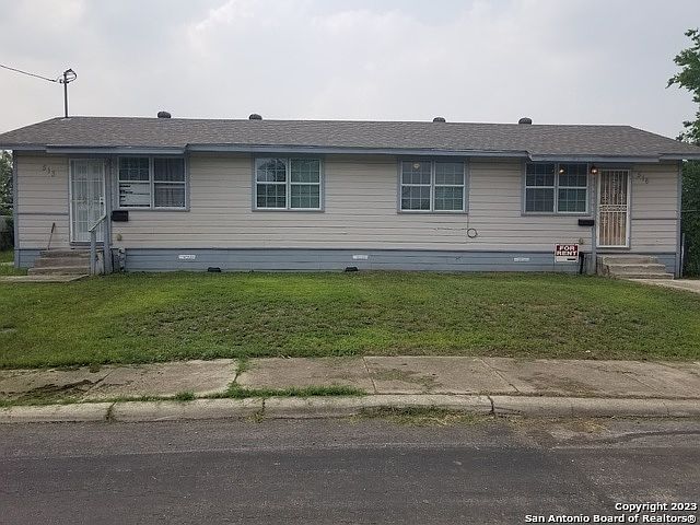 1st image of 513 BEE ST