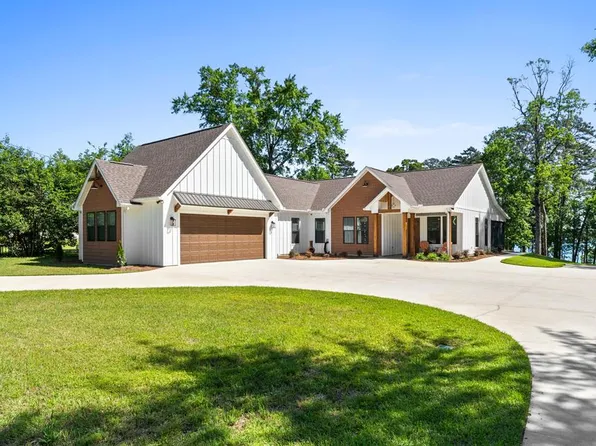 2167 Calhoun Dr, Abbeville, AL 36310