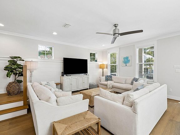 5th image of 45 Michaela Ln