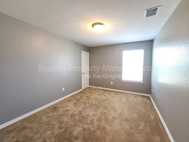 15214 Ohare Lndg — Photo 23
