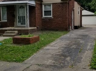 20261 Glastonbury Rd, Detroit, MI 48219