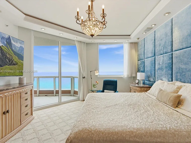 17875 Collins Ave #1501 — Photo 32
