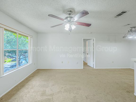 4th image of 974 Leeward Pl Unit 306
