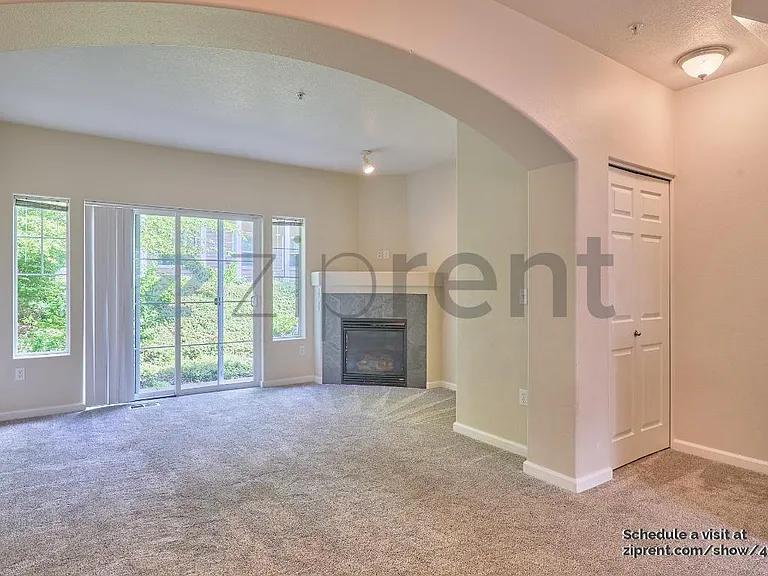 15440 SW Mallard Dr #102 — Photo 4