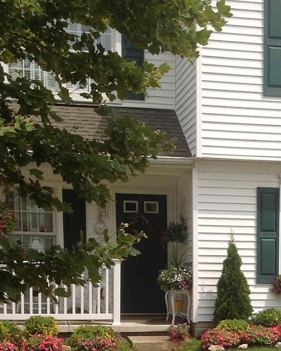 1st image of 5520 Little Falls Dr