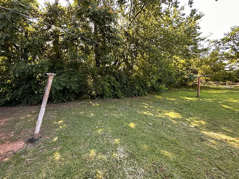 503 N Baumann Ave — Photo 16
