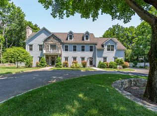 318 Wilton Rd, Westport, CT 06880
