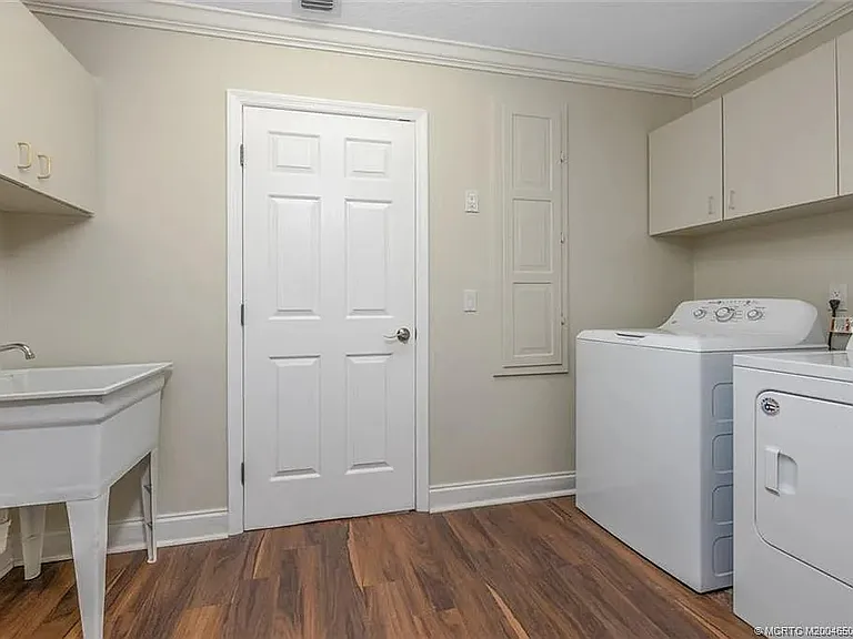 5361 SW Windward Way — Photo 28