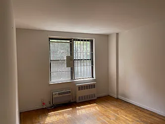 Rented by Eric Goodman Realty Corp