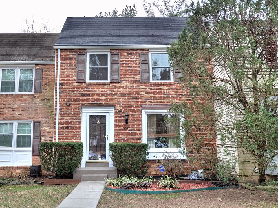 1st image of 9017 Piney Grove Dr