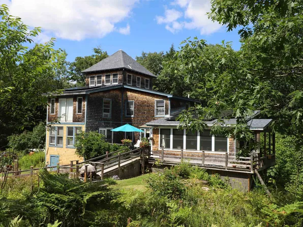 143 Nelson Road, Harrisville, NH 03450